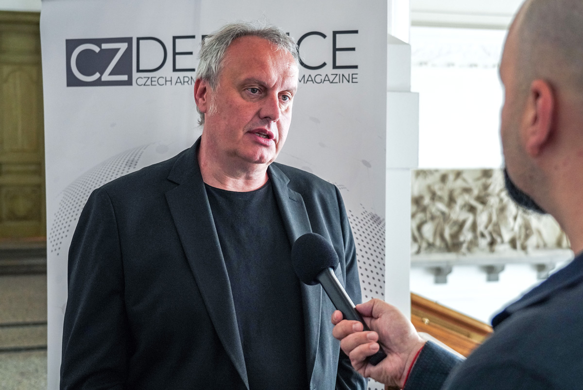 Tomáš Pojar: Stát by se měl více otevřít občanům, kteří mu chtějí pomáhat